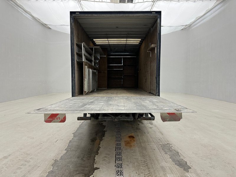 Mercedes-Benz Atego 1218 - Box truck: picture 4 Mercedes-Benz Atego 1218 - Box truck: picture 4