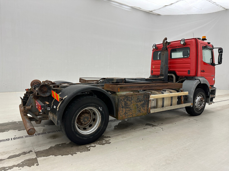 Mercedes-Benz Atego 1828 - Hook lift truck: picture 5 Mercedes-Benz Atego 1828 - Hook lift truck: picture 5