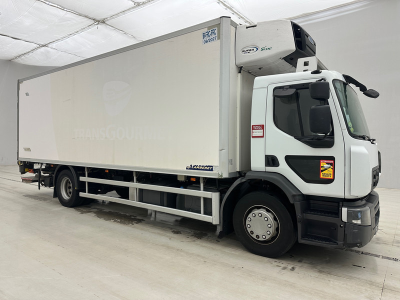 Renault D 19 - Refrigerator truck: picture 3 Renault D 19 - Refrigerator truck: picture 3