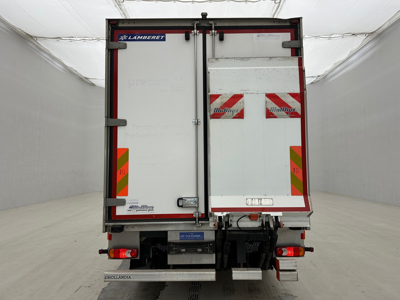 Refrigerator truck Renault Midlum D12: picture 8