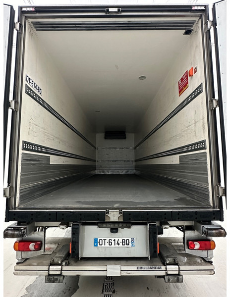 Renault T 380 - Refrigerator truck: picture 5 Renault T 380 - Refrigerator truck: picture 5