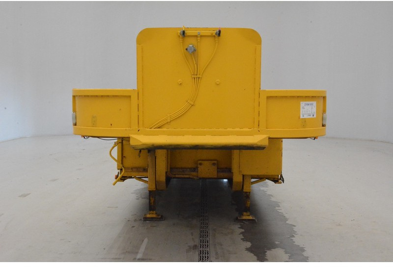 SERMA Low bed trailer - Low loader semi-trailer: picture 2 SERMA Low bed trailer - Low loader semi-trailer: picture 2