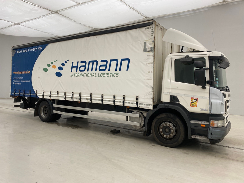 Scania P230 - Curtain side truck: picture 3 Scania P230 - Curtain side truck: picture 3
