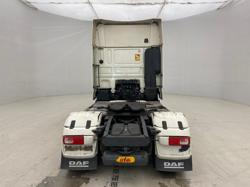DAF XF 460 Super Space Cab - Tractor unit: picture 5 DAF XF 460 Super Space Cab - Tractor unit: picture 5