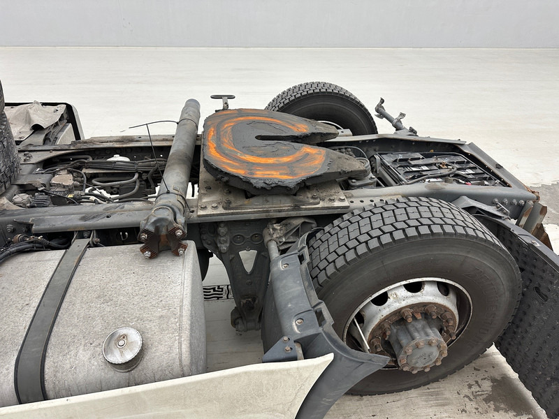 Tractor unit DAF XF 460 Super Space Cab: picture 8