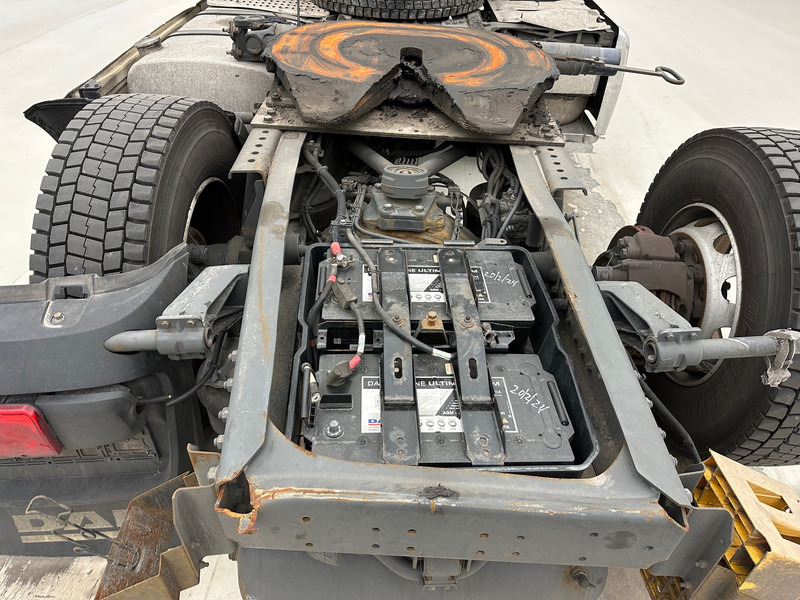 Tractor unit DAF XF 460 Super Space Cab: picture 9