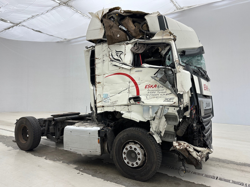 DAF XF 460 Super Space Cab - Tractor unit: picture 3 DAF XF 460 Super Space Cab - Tractor unit: picture 3