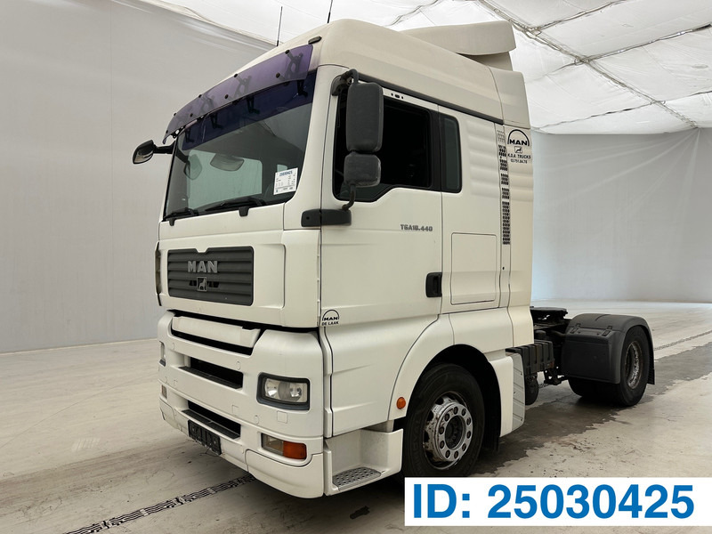 MAN TGA 18.440 - Tractor unit: picture 1 MAN TGA 18.440 - Tractor unit: picture 1