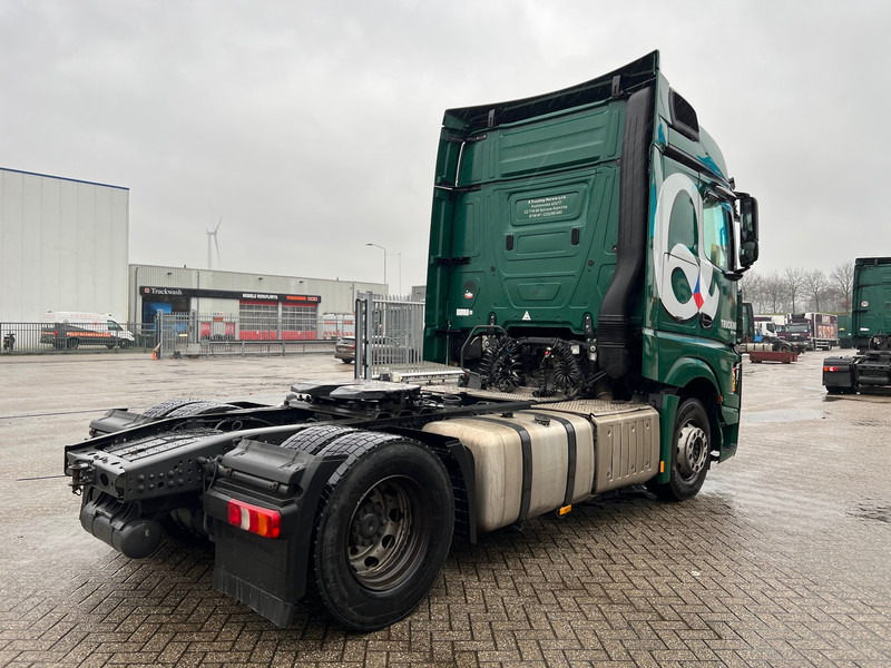 Mercedes-Benz Actros 1845 BigSpace* - Tractor unit: picture 4 Mercedes-Benz Actros 1845 BigSpace* - Tractor unit: picture 4