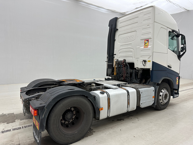 Volvo FH 420 Globetrotter - ADR - Tractor unit: picture 5 Volvo FH 420 Globetrotter - ADR - Tractor unit: picture 5