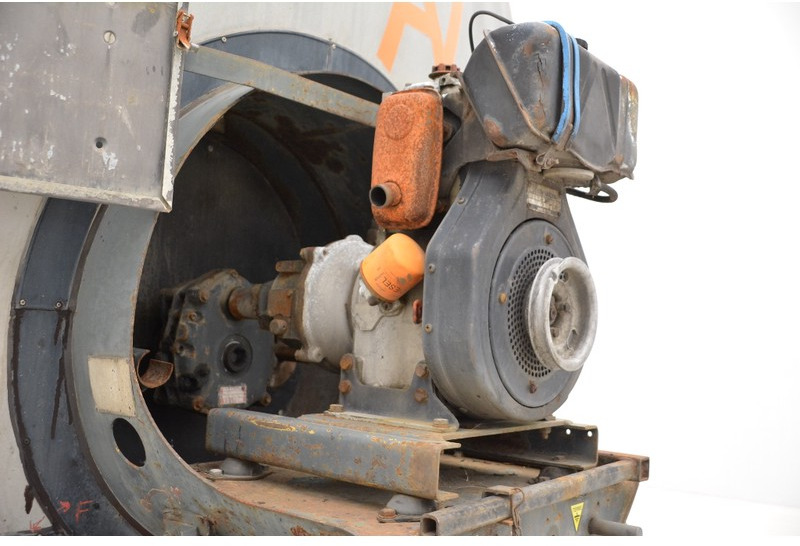 Trailer Bitumen tank trailer* - Tanker semi-trailer: picture 5 Trailer Bitumen tank trailer* - Tanker semi-trailer: picture 5