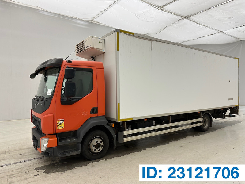 Volvo FL 210* - Refrigerator truck: picture 1 Volvo FL 210* - Refrigerator truck: picture 1