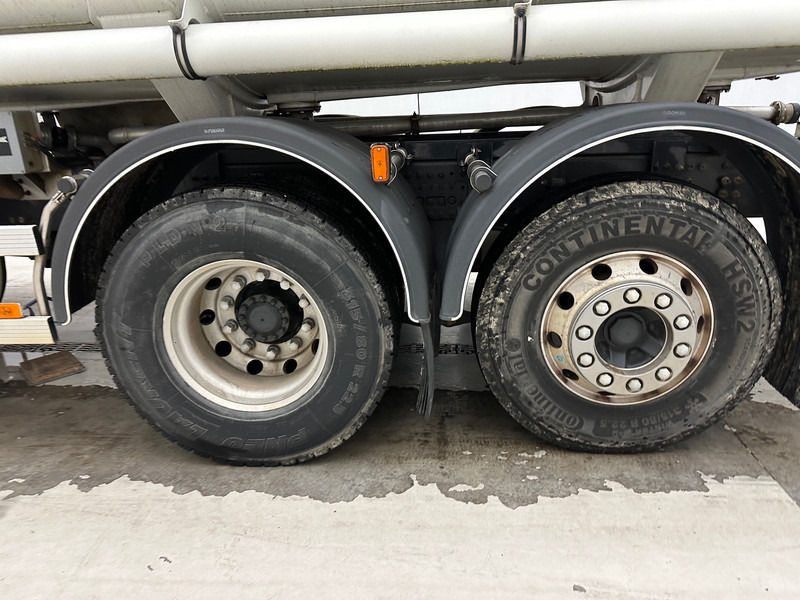 Tanker truck Volvo FM 500 - 6x2: picture 9 Tanker truck Volvo FM 500 - 6x2: picture 9