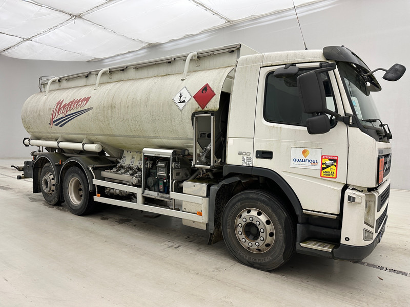 Volvo FM 500 - 6x2 - Tanker truck: picture 3 Volvo FM 500 - 6x2 - Tanker truck: picture 3