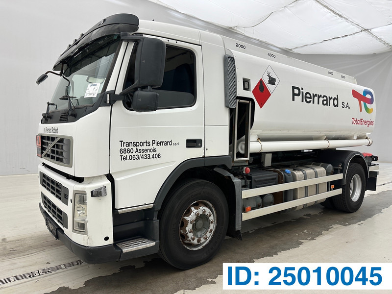 Volvo FM400 - Tanker truck: picture 1 Volvo FM400 - Tanker truck: picture 1