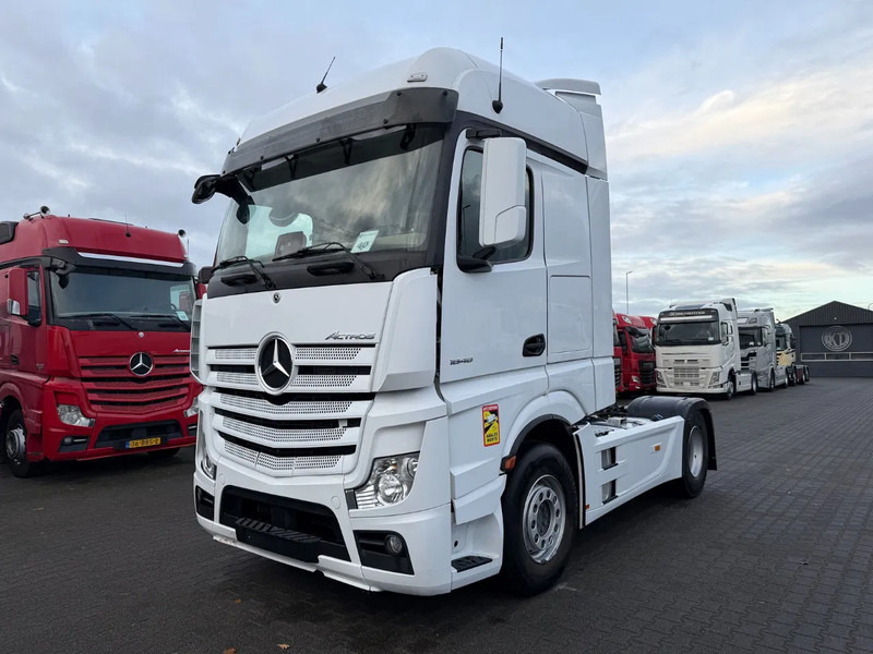 Mercedes-Benz Actros 1848 Big space Retarder Euro 6 - Tractor unit: picture 1 Mercedes-Benz Actros 1848 Big space Retarder Euro 6 - Tractor unit: picture 1