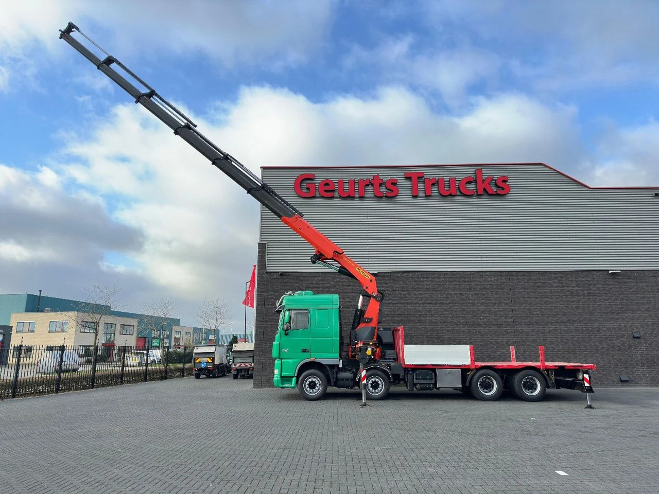 DAF XF 105.510 8X4 + PALFINGER PK 65002-SH E POWER L - Crane truck: picture 5 DAF XF 105.510 8X4 + PALFINGER PK 65002-SH E POWER L - Crane truck: picture 5