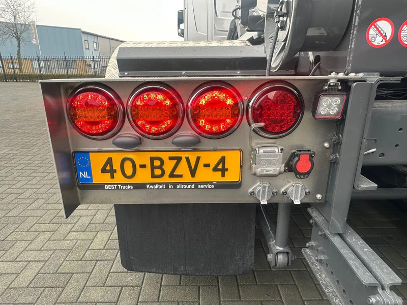 Hook lift truck DAF XF 530 8X2 TRIPLE VDL S-30-6700 HAAKARMSYSTEEM/ABROLLKIPPER/HOOKLIFT/NIEUW/NEW: picture 19