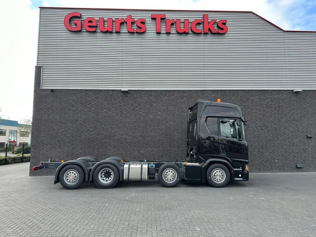 Scania R540 NGS 8X2 CHASSIS NIEUW/NEUE/NEW FULL OPTIONS - Cab chassis truck: picture 4 Scania R540 NGS 8X2 CHASSIS NIEUW/NEUE/NEW FULL OPTIONS - Cab chassis truck: picture 4