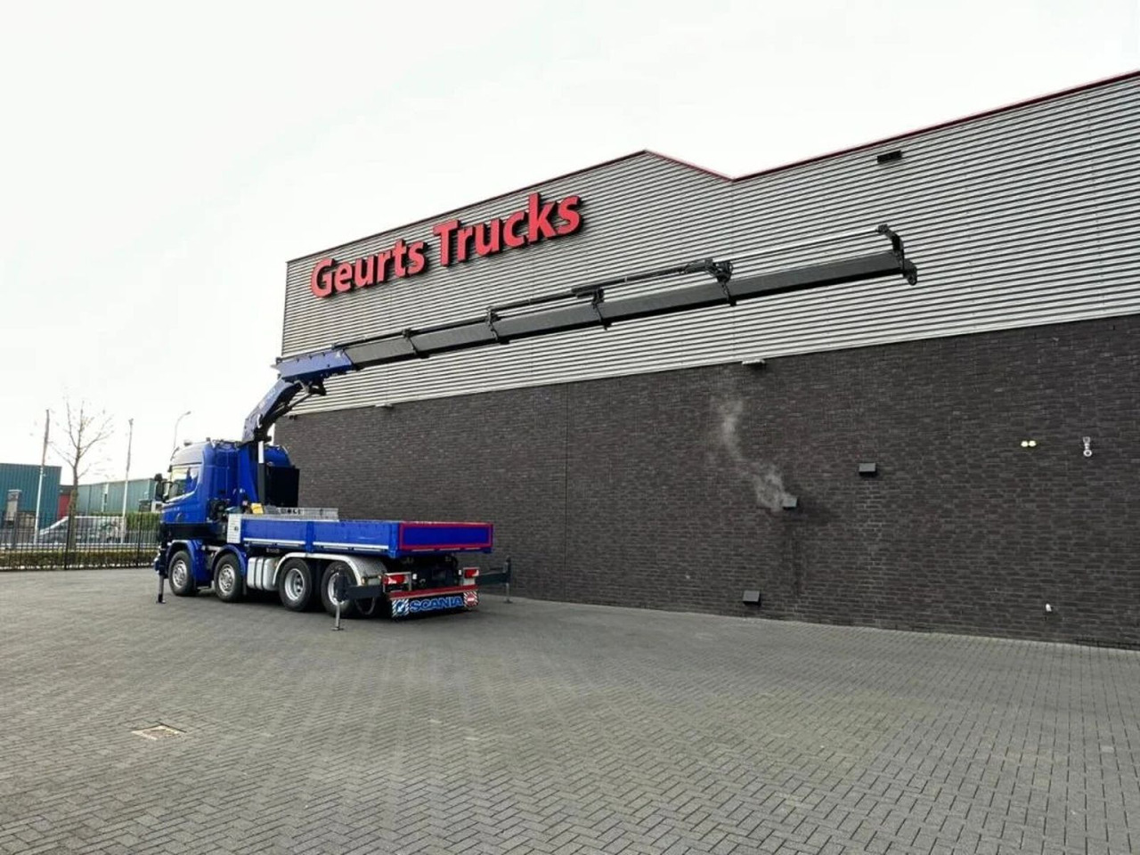 Scania R580 V8 8X4 TREKKER-BAKWAGEN COMBI + HMF 4020-K5 - Crane truck: picture 4 Scania R580 V8 8X4 TREKKER-BAKWAGEN COMBI + HMF 4020-K5 - Crane truck: picture 4