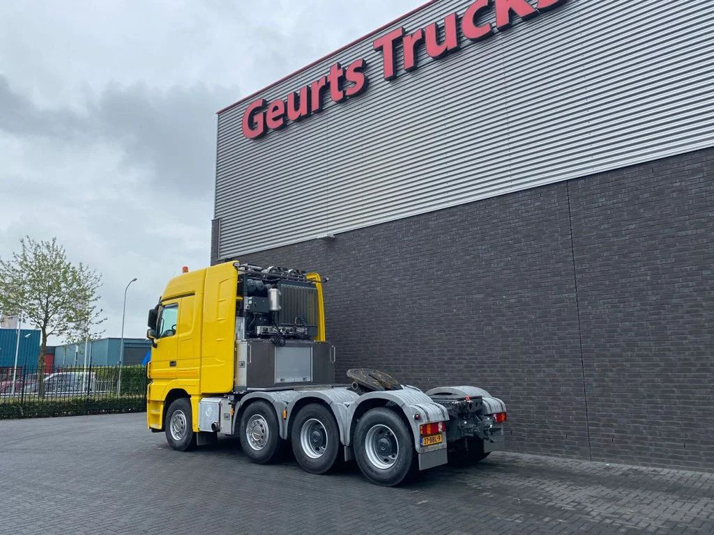 Mercedes-Benz Actros 4165 V8 8X4 SLT TITAN HEAVY DUTY TRACTOR - Tractor unit: picture 3 Mercedes-Benz Actros 4165 V8 8X4 SLT TITAN HEAVY DUTY TRACTOR - Tractor unit: picture 3