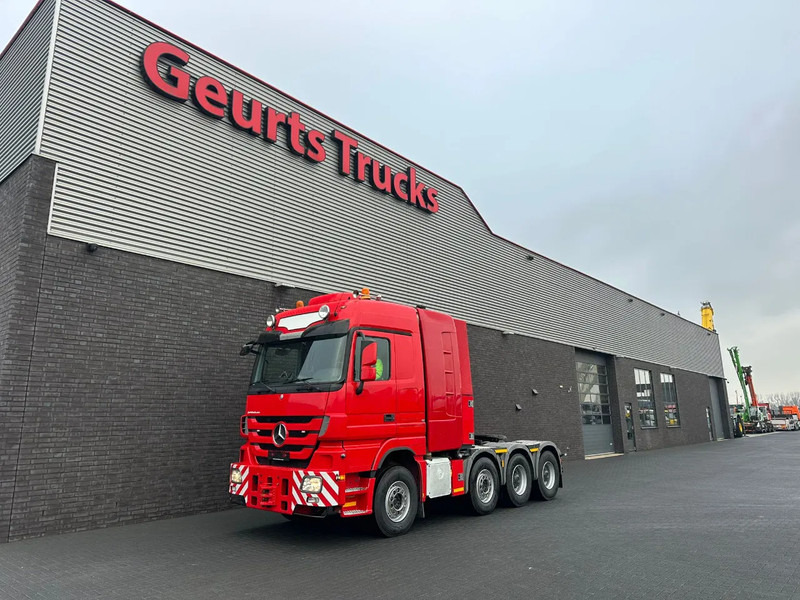 Mercedes-Benz Actros 4165 V8 8X4 SLT TITAN HEAVY DUTY TRACTOR / SCHWERLAST SATTELZUGMASCHINE 250 TON - Tractor unit: picture 2 Mercedes-Benz Actros 4165 V8 8X4 SLT TITAN HEAVY DUTY TRACTOR / SCHWERLAST SATTELZUGMASCHINE 250 TON - Tractor unit: picture 2