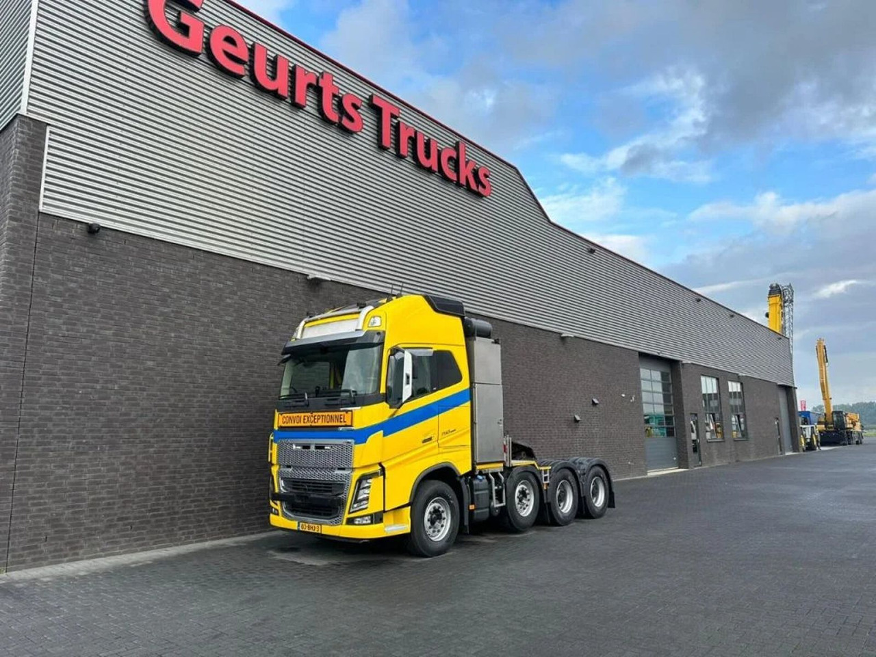 Volvo FH 16.750 8X4 HEAVY DUTY TRACTOR/SZM/TREKKER - Tractor unit: picture 2 Volvo FH 16.750 8X4 HEAVY DUTY TRACTOR/SZM/TREKKER - Tractor unit: picture 2
