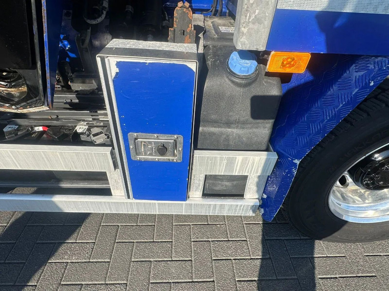 Volvo FH 540 8X4 TREKKER / BAKWAGEN MET PALFINGER PK13 leasing Volvo FH 540 8X4 TREKKER / BAKWAGEN MET PALFINGER PK13: picture 26