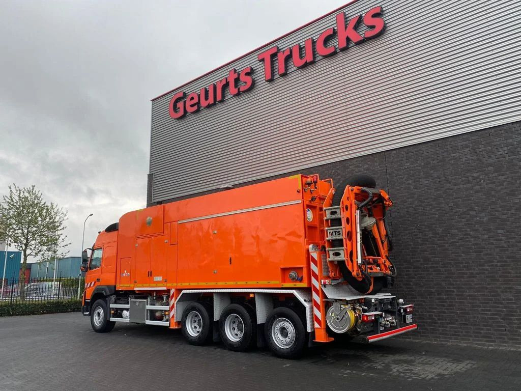 Volvo FMX 510 8X4 TRIDEM + MTS DINO 5 SAUGBAGGER/SUCTI - Vacuum truck: picture 3 Volvo FMX 510 8X4 TRIDEM + MTS DINO 5 SAUGBAGGER/SUCTI - Vacuum truck: picture 3