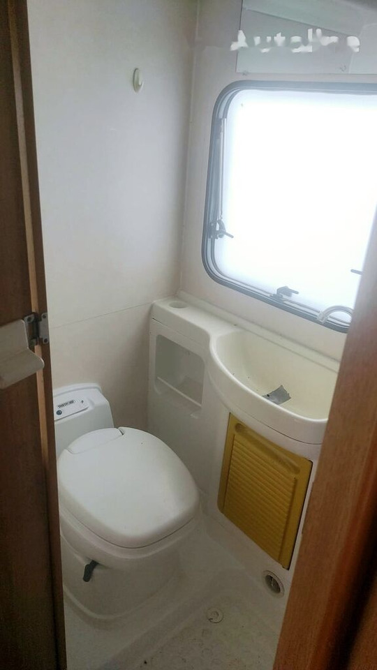 FIAT Ducato 1,9 - Camper: picture 3 FIAT Ducato 1,9 - Camper: picture 3