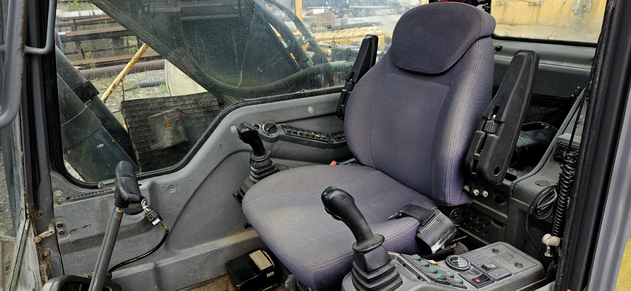 Volvo EC 210 BLC  new engine leasing Volvo EC 210 BLC  new engine: picture 7