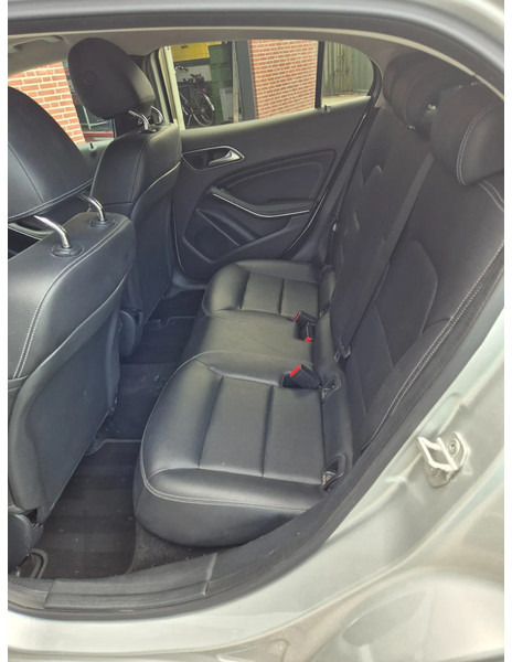 Car Mercedes-Benz GLA 200 automaat Prestige: picture 11