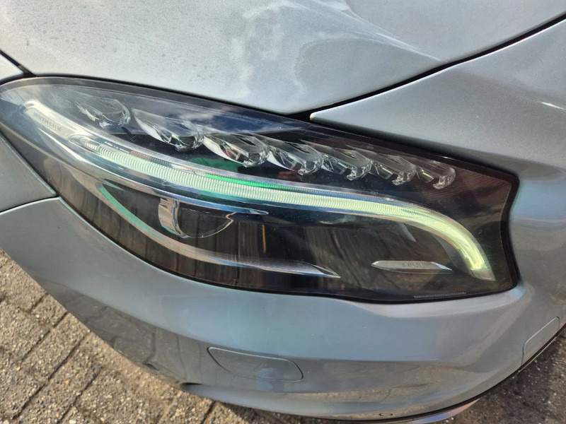 Car Mercedes-Benz GLA 200 automaat Prestige: picture 10