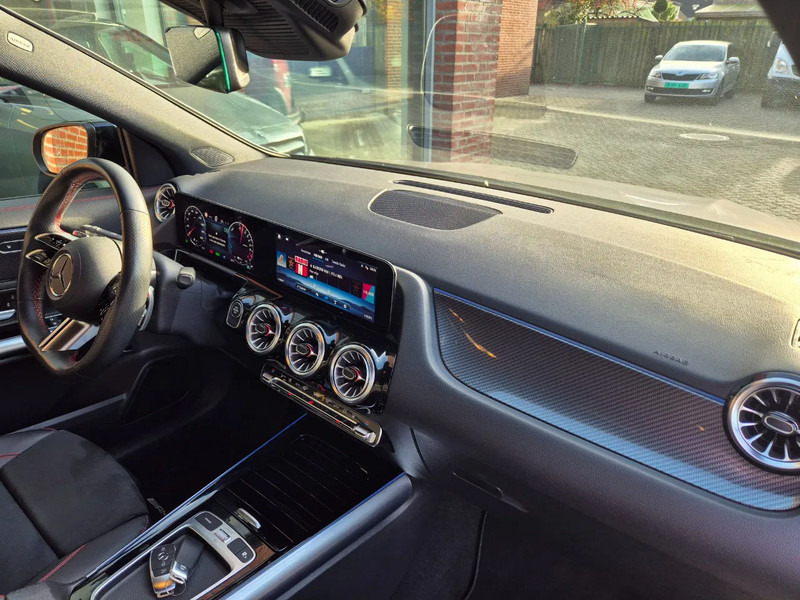 Car Mercedes-Benz GLA 250 E Hybrid AMG line: picture 10