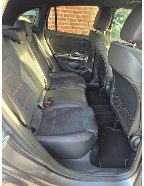 Car Mercedes-Benz GLA 250 E Hybrid AMG line: picture 17