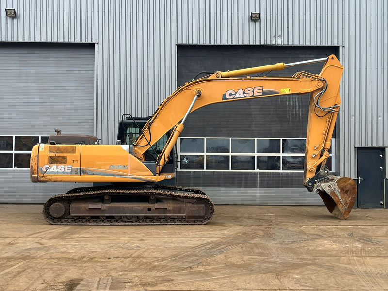 Crawler excavator Case CX250C: picture 6