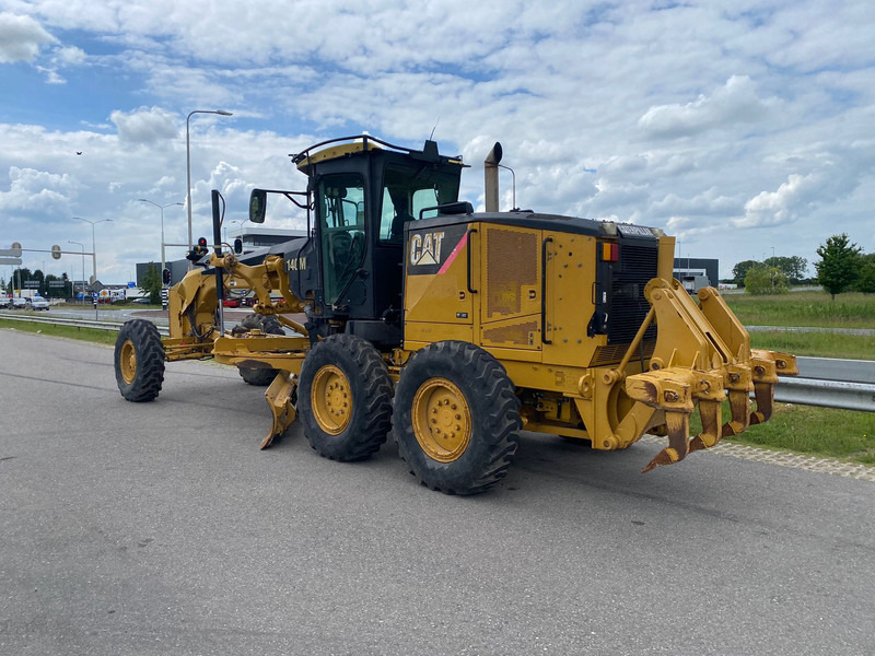Caterpillar 140M Ripper + Pushblock - Grader: picture 3 Caterpillar 140M Ripper + Pushblock - Grader: picture 3