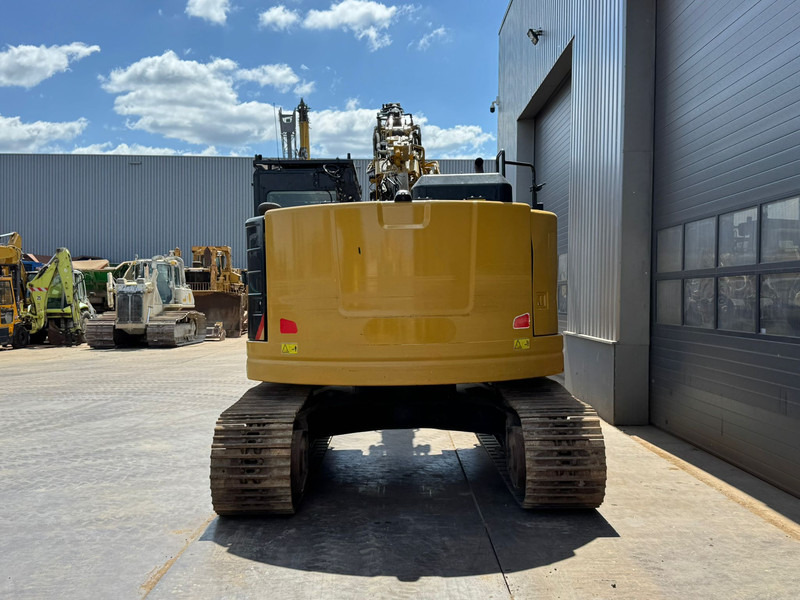 Caterpillar 325F LCR - 3 buckets - Crawler excavator: picture 4 Caterpillar 325F LCR - 3 buckets - Crawler excavator: picture 4