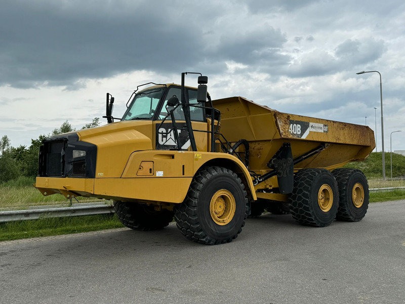 Caterpillar 740B - Articulated dumper: picture 2 Caterpillar 740B - Articulated dumper: picture 2