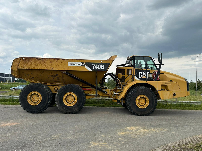 Caterpillar 740B - Articulated dumper: picture 5 Caterpillar 740B - Articulated dumper: picture 5