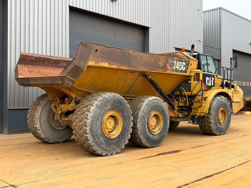 Caterpillar 745C - Articulated dumper: picture 5 Caterpillar 745C - Articulated dumper: picture 5
