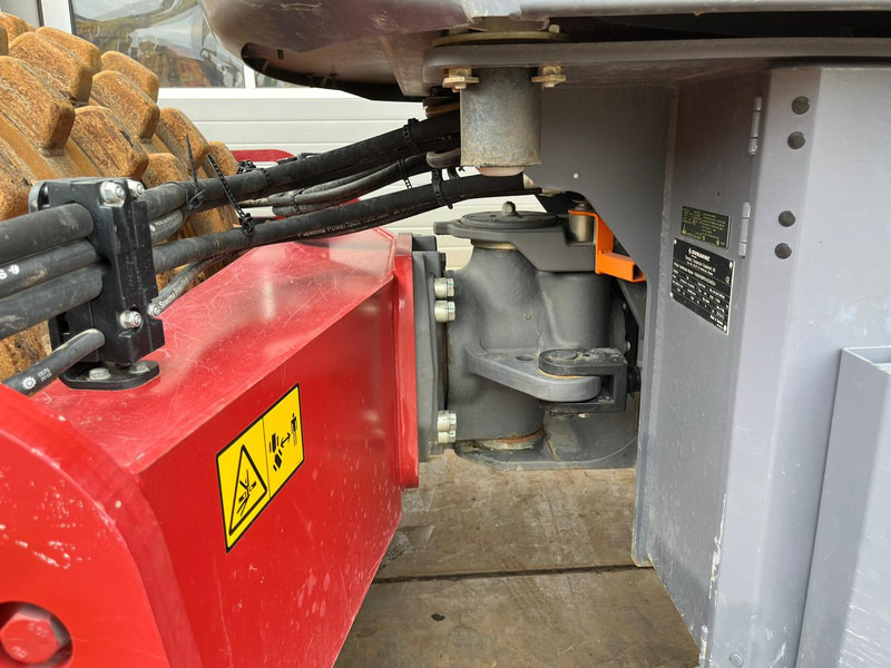 Roller Dynapac CA1500PD - CE Certified: picture 8