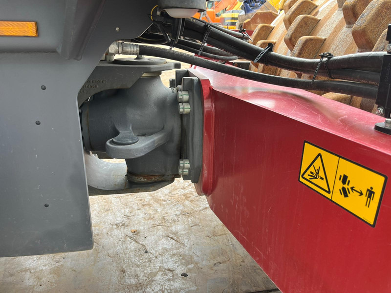 Roller Dynapac CA1500PD - CE Certified: picture 11