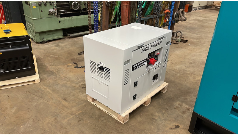 Giga power 10 kVA generator set - PLD12000SE - Generator set: picture 4 Giga power 10 kVA generator set - PLD12000SE - Generator set: picture 4