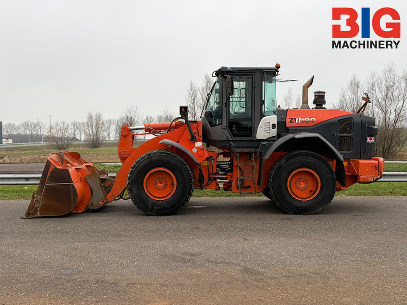 Hitachi ZW180-5B-TPDX - Wheel loader: picture 1 Hitachi ZW180-5B-TPDX - Wheel loader: picture 1