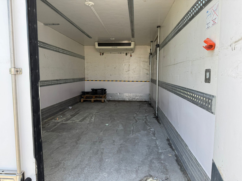 Refrigerator truck Iveco EUROCARGO ML100E19: picture 14