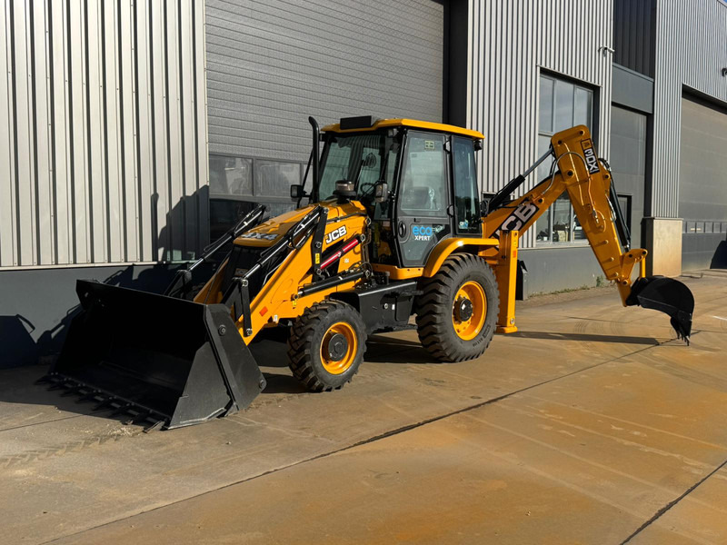 New Backhoe loader JCB 3DX 4x4 Super with extendable boom: picture 10