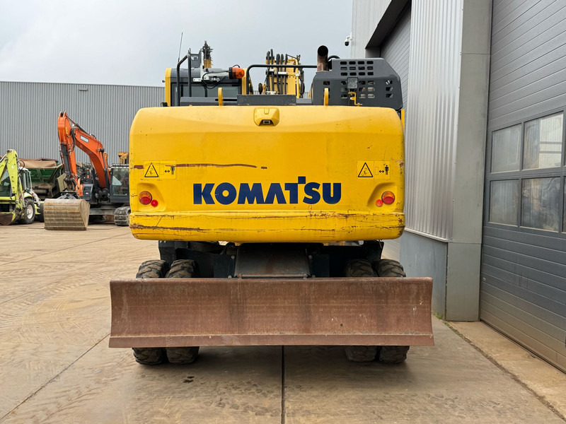 Komatsu PW180-11 - Wheel excavator: picture 4 Komatsu PW180-11 - Wheel excavator: picture 4