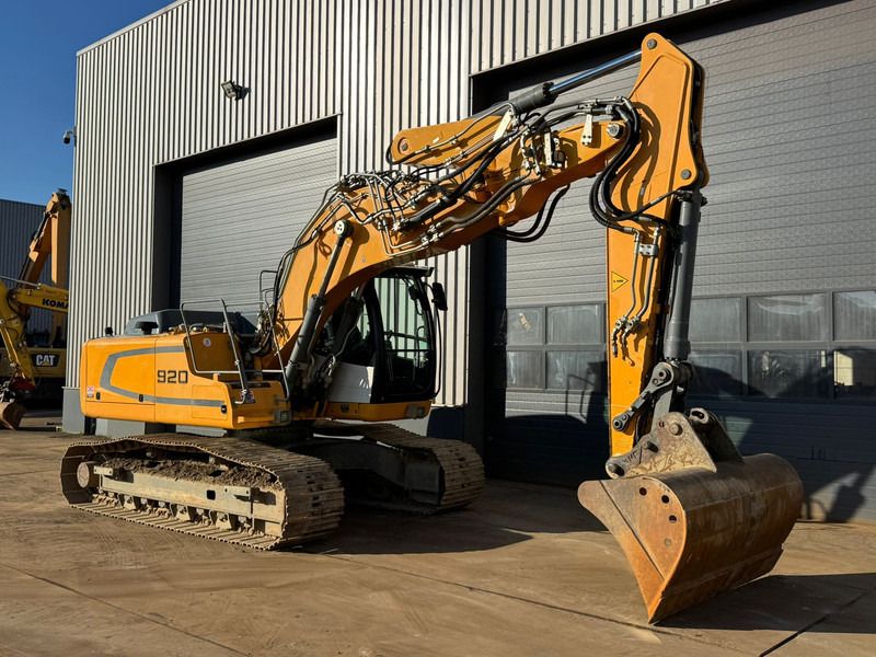 Crawler excavator Liebherr R920LC: picture 6