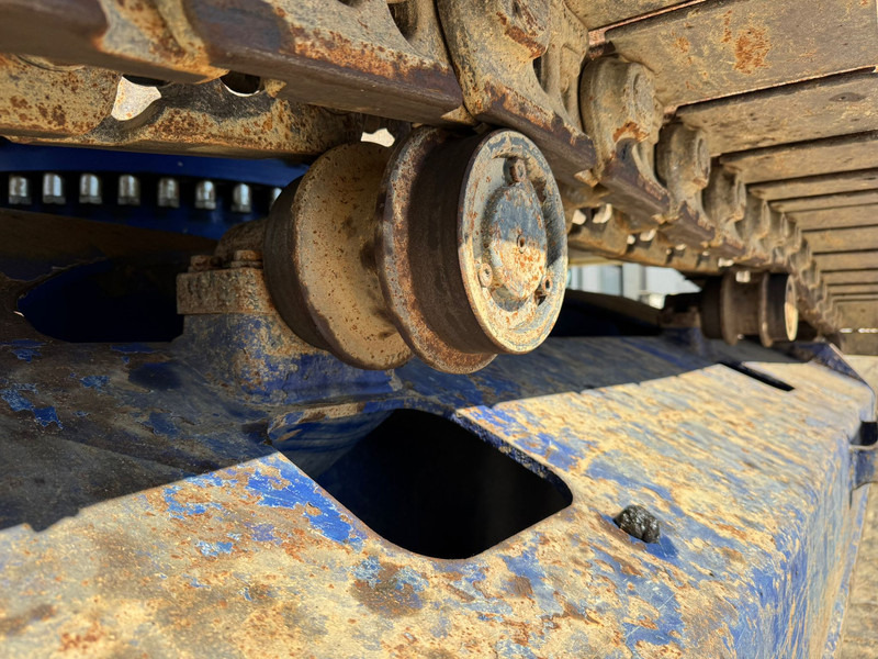 Crawler excavator Liebherr R946 - triple boom: picture 9